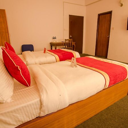 Oyo 135 Lost Garden Apartment And Guest House Kathmandu Exterior photo