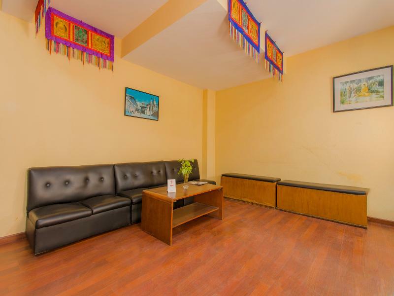 Oyo 135 Lost Garden Apartment And Guest House Kathmandu Exterior photo