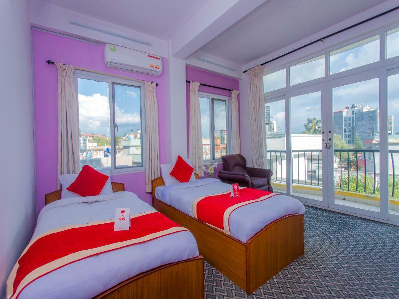 Oyo 135 Lost Garden Apartment And Guest House Kathmandu Exterior photo